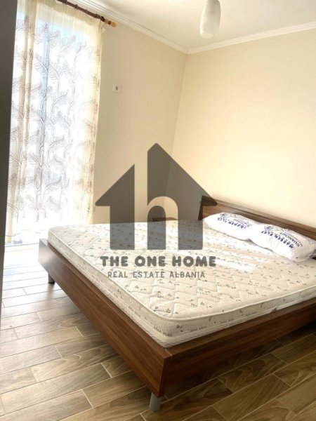 Tirane, jepet me qera apartament 1+1+Ballkon Kati 4, 70 m² 500 € (Liqeni thate)