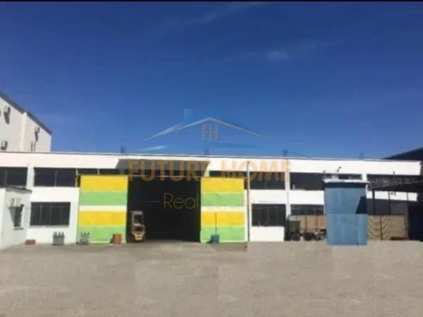Tirane, shitet magazine Kati 0, 560 m² 1.200.000 € (Autostrada Tirane-Durres KM5)