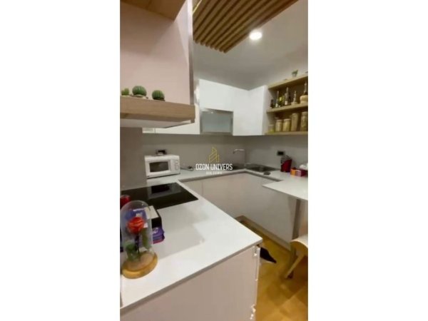 Tirane, jepet me qera apartament 2+1+Ballkon Kati 3, 97 m² 1.000 € (Kompleksi Vizion Plus , Don Bosko)