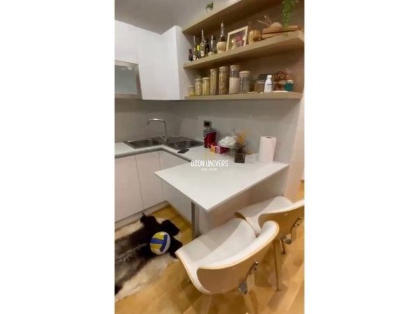 Tirane, jepet me qera apartament 2+1+Ballkon Kati 3, 97 m² 1.000 € (Kompleksi Vizion Plus , Don Bosko)