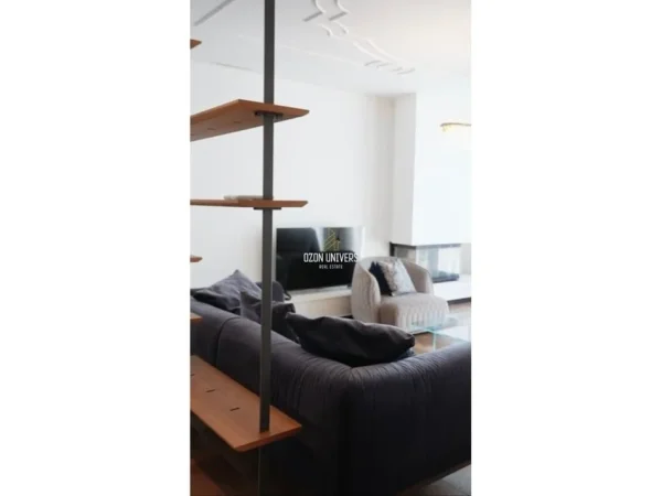 Durres, shitet Vile 3 Katshe Kati 1, 600 m² 900.000 € (Rezidenca Primavera, Gjiri i Lalëzit)