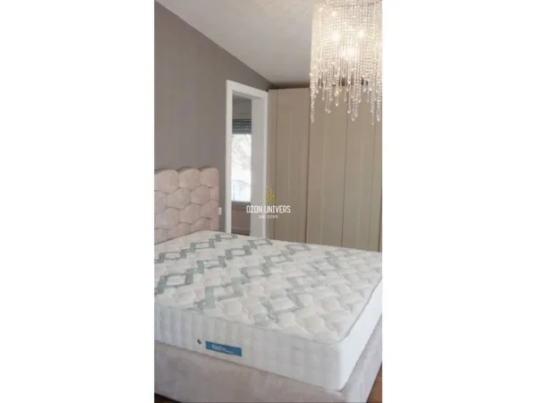 Durres, shitet Vile 3 Katshe Kati 1, 600 m² 900.000 € (Rezidenca Primavera, Gjiri i Lalëzit)