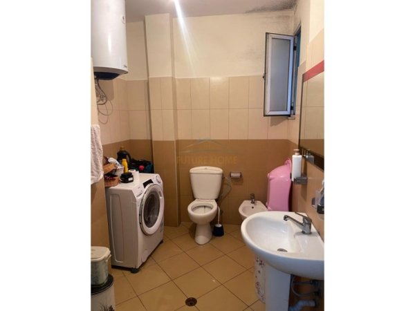 Tirane, shitet apartament 2+1 Kati 1, 96 m² 82.000 € (Kamez)