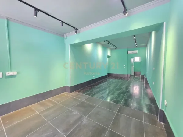 Tirane, jepet me qera ambjent biznesi Kati 0, 64 m² 600 € (Qytet Studenti)