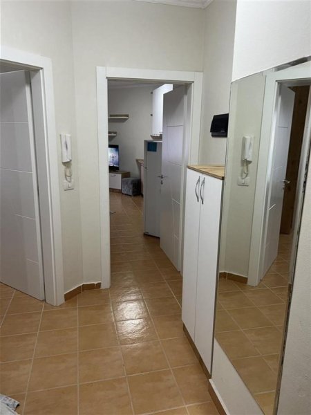 Tirane, jepet me qera apartament 2+1 Kati 2, 80 m² 450 € (Yzberisht) (VR005)