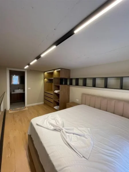 Tirane, shitet apartament duplex 1+1 Kati 1, 70 m² 120.000 € (GOLDEN PARK 3)