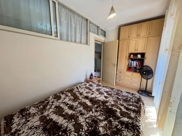 Tirane, jepet me qera apartament 2+1 Kati 4, 450 € 