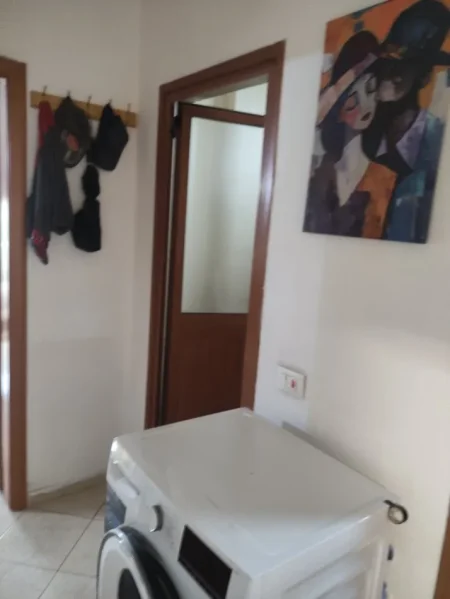 jepet me qera Vile 2+1+Aneks+Ballkon Kati 3, 90 m²