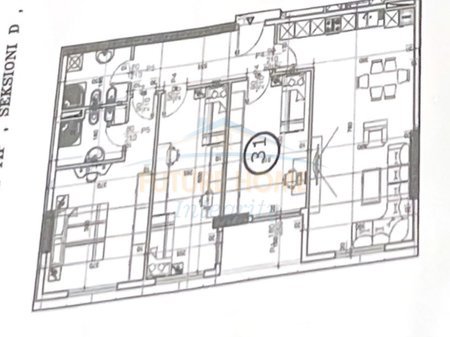 Tirane, shitet apartament 3+1 Kati 5, 131 m² 131.570 € (Paskuqan)