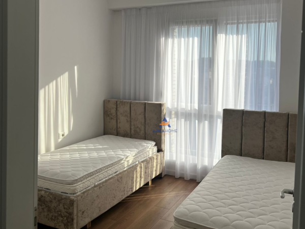 Tirane, jepet me qera apartament 2+1+Ballkon , 115 m² 800 € (PRANE VOTRES, ISH FUSHA E AVIACIONIT)