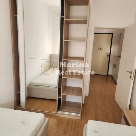 Tirane, jepet me qera apartament 2+1 Kati 1, 100 m² 650 € (Rruga Dibres)