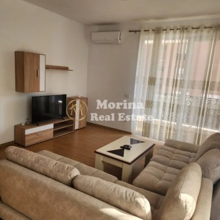 Tirane, jepet me qera apartament 2+1 Kati 1, 100 m² 650 € (Rruga Dibres)