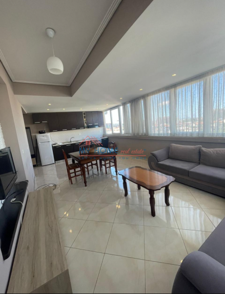 Tirane, shitet apartament 2+1+Ballkon Kati 4, 98 m² 183.000 € (Rruga e Kavajes)