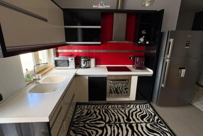 Tirane, jepet me qera apartament 2+1 Kati 6, 80 m² 600 € (prane njesis bashkiake nr.2)