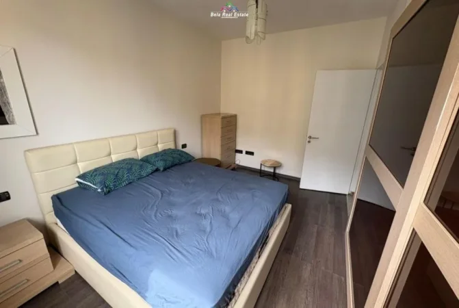 Tirane, jepet me qera apartament 2+1 Kati 6, 80 m² 600 € (prane njesis bashkiake nr.2)