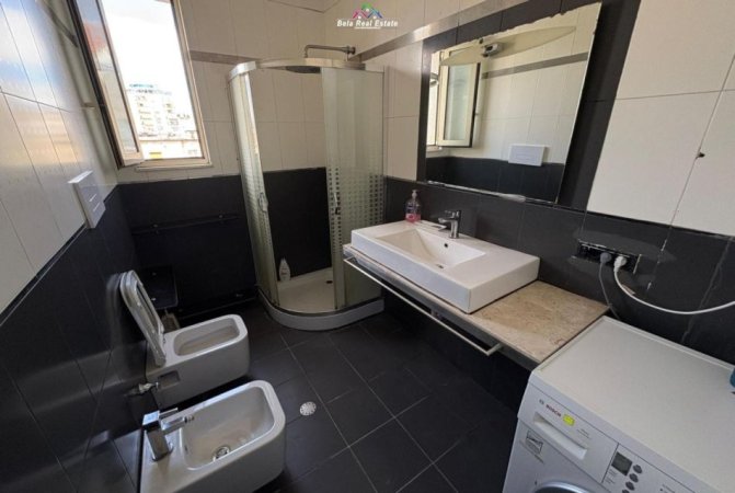 Tirane, jepet me qera apartament 2+1 Kati 6, 80 m² 600 € (prane njesis bashkiake nr.2)