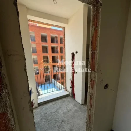 Tirane, shitet apartament 1+1 Kati 6, 76 m² 120.000 € (Stacioni Trenit, Frigoriferi)