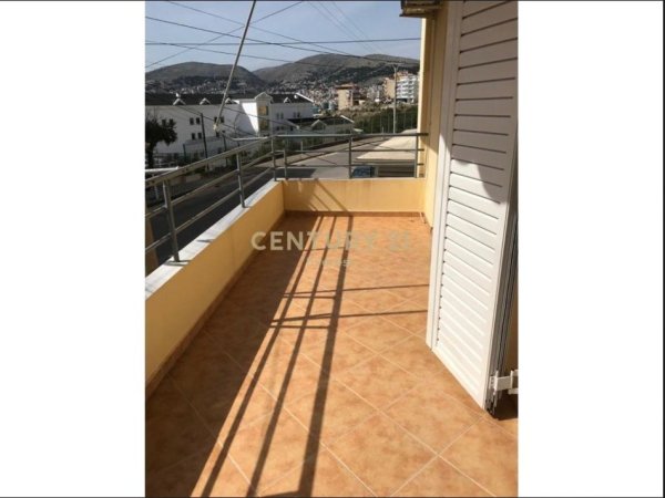 Sarande, shitet apartament 1+1 Kati 1, 70 m² 130.000 € (Sarande)