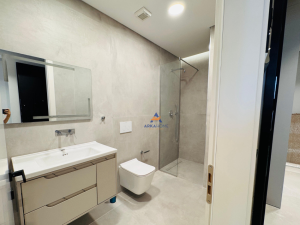 Tirane, shitet apartament 3+1+Ballkon Kati 2, 128 m² 365.000 € (PAZARI I RI)