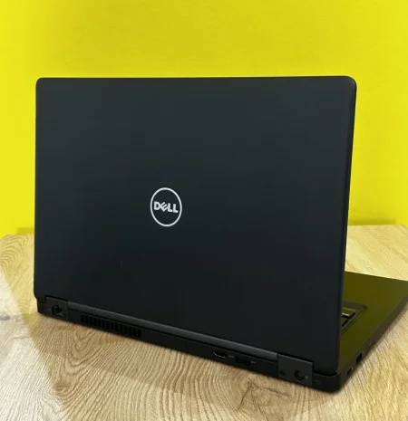 Tirane, shes Laptop SHITET - Laptop DELL Latitude.