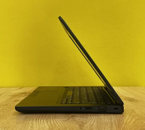 Tirane, shes Laptop SHITET - Laptop DELL Latitude.