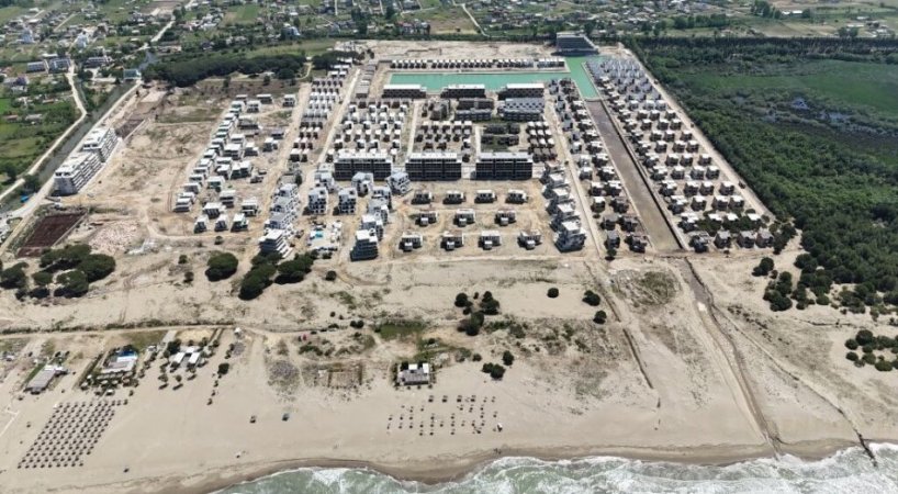 Durres, shitet apartament 1+1 Kati 4, 43 m² (Porto Lalzi)