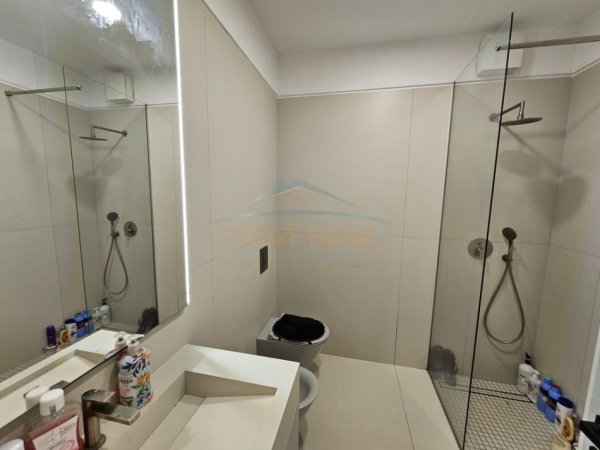 Tirane, jepet me qera apartament 2+1+Ballkon Kati 6, 100 m² 700 € (Don Bosko)