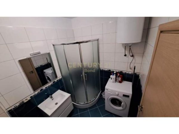 Tirane, jepet me qera apartament 2+1+A+BLK Kati 5, 81 m² 550 Euro (Rruga Mine Peza,Prokuroria Tiranes)