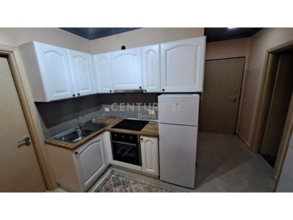 Tirane, jepet me qera apartament 2+1+A+BLK Kati 5, 81 m² 550 Euro (Rruga Mine Peza,Prokuroria Tiranes)