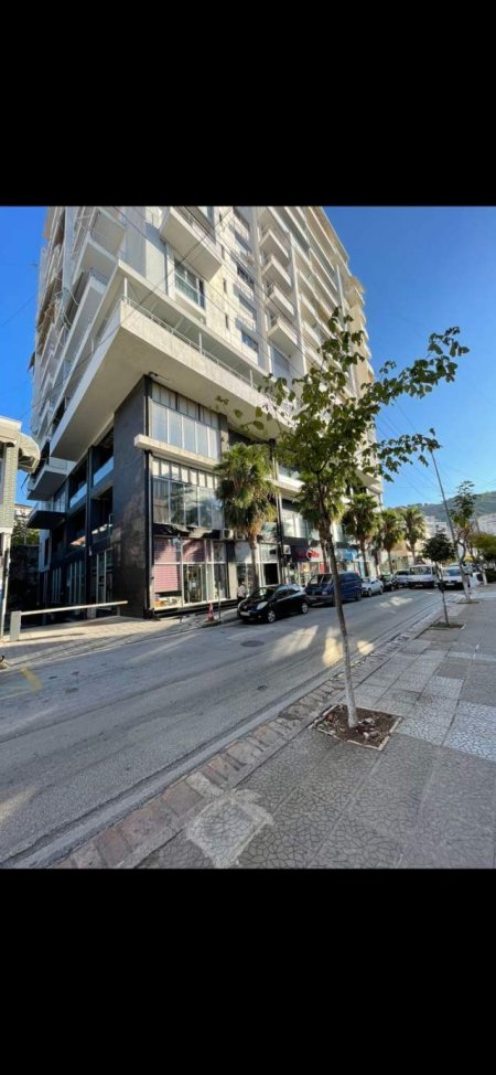 Sarande, shitet apartament 2+1+BLK Kati 12, 100 m² 130.000 Euro