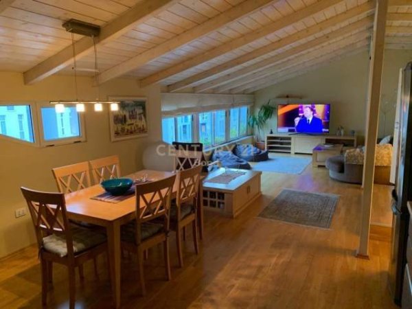 Tirane, jepet me qera apartament 2+1+A+BLK Kati 6, 136 m² 600 Euro (Komuna e Parisit, tek ''Flutra'')