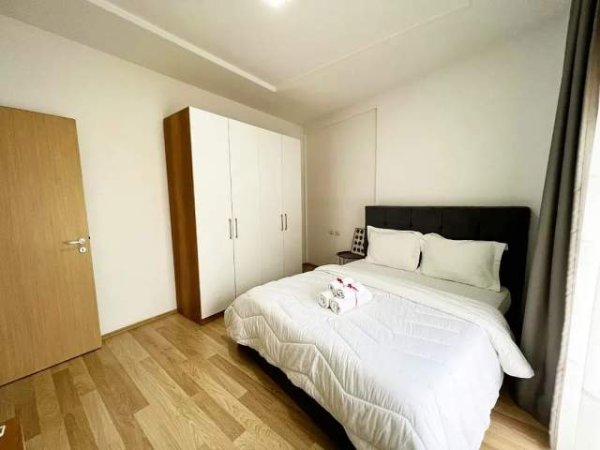 Tirane, jepet me qera apartament 2+1+BLK Kati 6, 100 m² 550 Euro (Prane Delijorgjit)