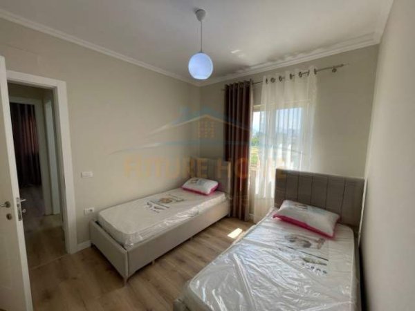 Tirane, jepet me qera apartament 2+1+BLK Kati 4, 90 m² 600 Euro (Fusha e Aviacionit)