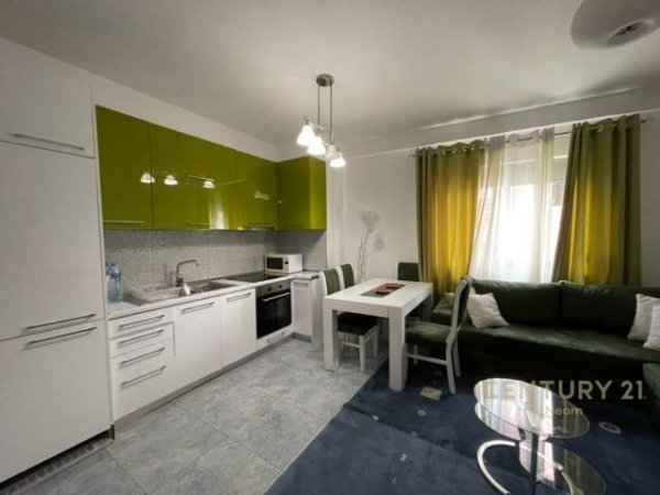 Tirane, jepet me qera apartament 1+1+BLK Kati 3, 67 m² 400 Euro (Liqeni i Thatë)