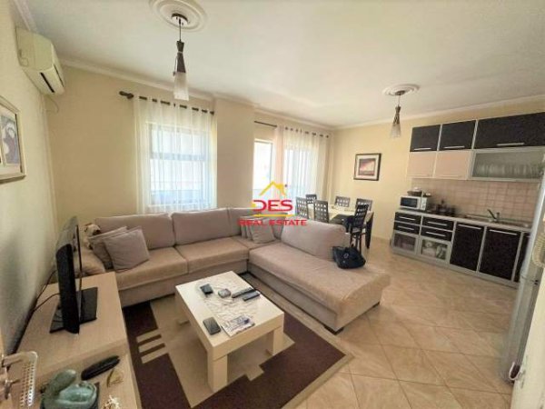 Tirane, shitet apartament 2+1+BLK Kati 8, 88 m² 130.000 Euro (shefqet musaraj)