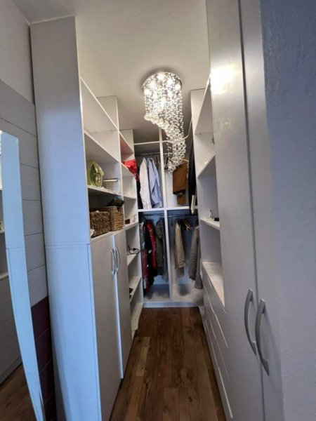 Tirane, jepet me qera apartament 1+1 Kati 5, 85 m² 380 Euro (Astir)