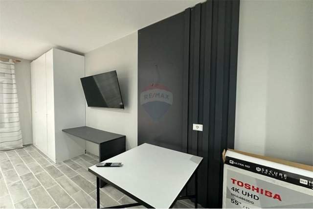 Tirane, jepet me qera garsonier 1 Katshe Kati 3, 50 m² 400 Euro (Myslym Shyri)