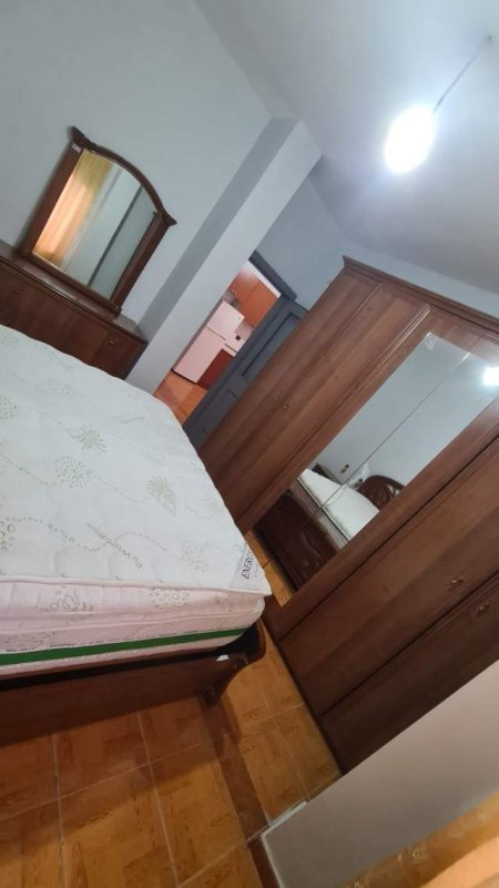 Tirane, jepet me qera apartament 1+1 Kati 2, 60 m² 30.000 Leke (Don Bosko)