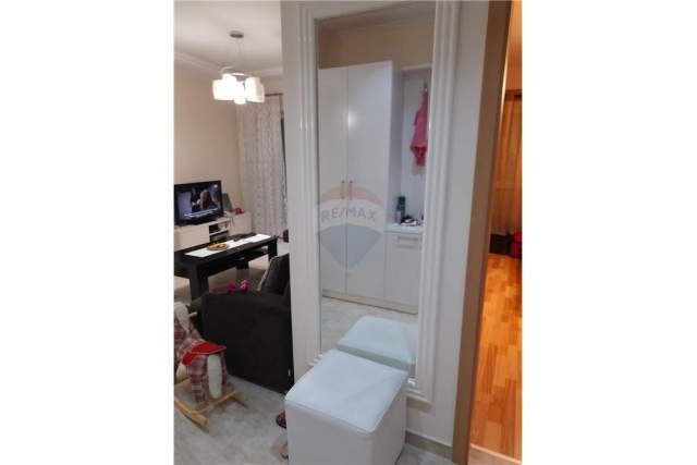 Tirane, jepet me qera apartament 2+1 Kati 4, 98 m² 500 Euro (21 dhjetori)