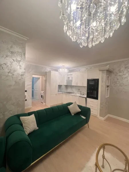Tirane, jepet me qera apartament 2+1 Kati 7, 90 m² 650 € (Don Bosko)