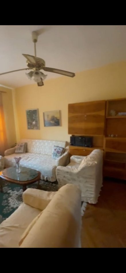 Tirane, jepet me qera apartament 2+1+Ballkon Kati 4, 75 m² 450 € (ISH RESTORANT DURRESI)