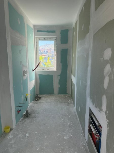 Tirane, shitet Vile 3 Katshe Kati 3, 326 m² 850.000 € (Prane TEG)