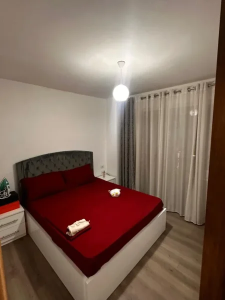 Tirane, jepet me qera apartament 2+1+Ballkon Kati 1, 72 m² 600 € (KODRA E DIELLIT)