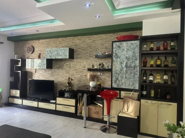 Tirane, shitet apartament 2+1 Kati 2, 110 m² 186.000 € 