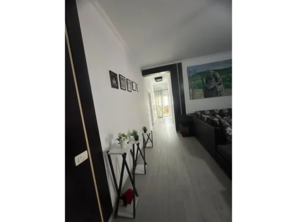 Tirane, shitet apartament 2+1 Kati 2, 110 m² 186.000 € 