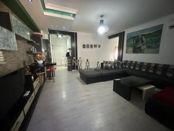 Tirane, shitet apartament 2+1 Kati 2, 110 m² 186.000 € 