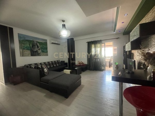 Tirane, shitet apartament 2+1 Kati 2, 110 m² 186.000 € 