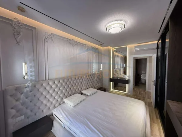 Tirane, jepet me qera apartament 2+1+Aneks+Ballkon Kati 7, 117 m² 1.000 € (“Oasis Residence”, Unaza e Re, Tiranë)