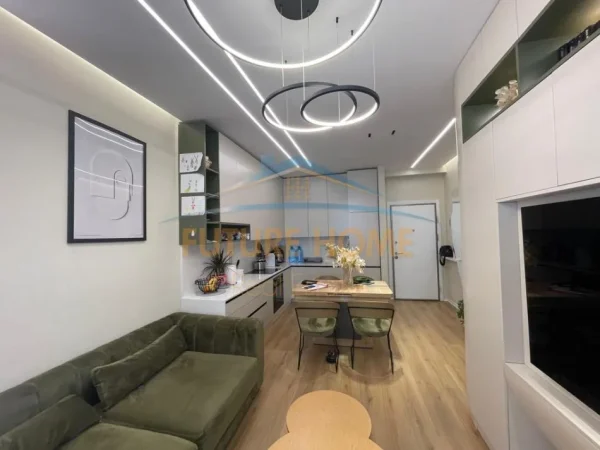 Tirane, shitet apartament 2+1+Ballkon Kati 3, 87 m² 180.000 € (ALI DEM)