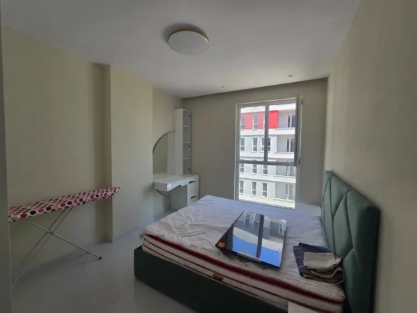 Tirane, jepet me qera apartament 1+1+Ballkon Kati 5, 60 m² 400 € (Tek Univers City, prane Casa Italia)